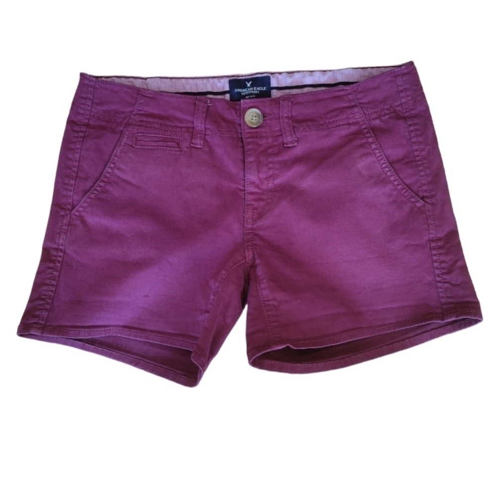 American Eagle Burgundy‎ Chino Shortie Shorts Size 2